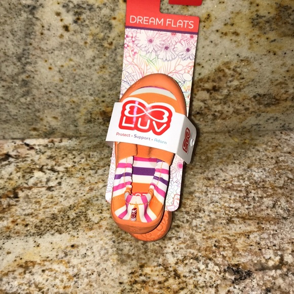2for$15 NWT LUV DREAM FLATS - Picture 2 of 9